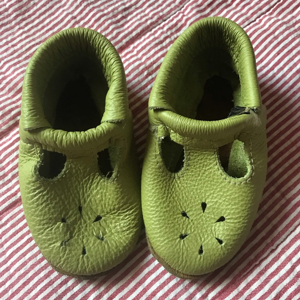 Handmade soft leather baby shoes
